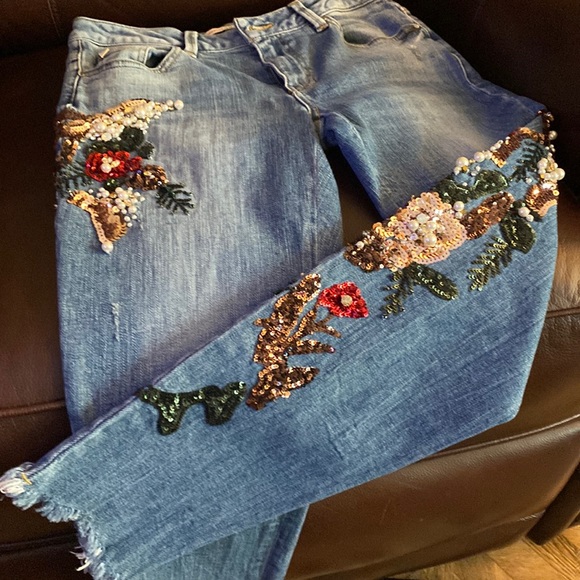 Boyfriend slim-fit high rise baggy leg jeans - Picture 2 of 9